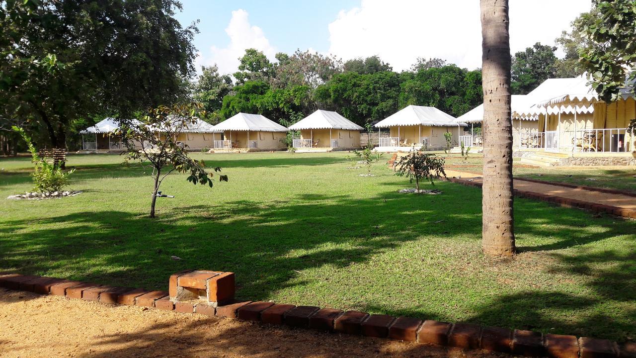 Rangiri Dambulla Resort Exterior photo